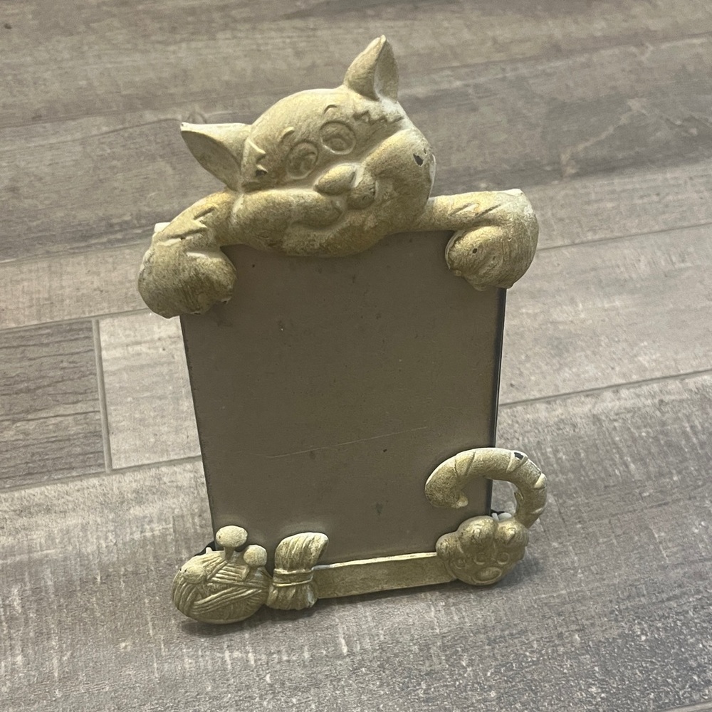 Gold Cat-Themed Picture Frame